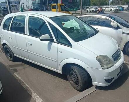 Белый Опель Мерива, объемом двигателя 1.3 л и пробегом 200 тыс. км за 3800 $, фото 9 на Automoto.ua