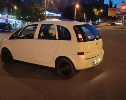 Белый Опель Мерива, объемом двигателя 1.3 л и пробегом 200 тыс. км за 3800 $, фото 3 на Automoto.ua