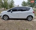 Белый Опель Мерива, объемом двигателя 1.69 л и пробегом 180 тыс. км за 7000 $, фото 7 на Automoto.ua