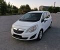 Белый Опель Мерива, объемом двигателя 1.25 л и пробегом 228 тыс. км за 5000 $, фото 40 на Automoto.ua