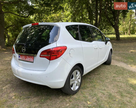 Білий Опель Меріва, об'ємом двигуна 1.4 л та пробігом 109 тис. км за 8300 $, фото 9 на Automoto.ua