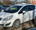 Белый Опель Мерива, объемом двигателя 1.3 л и пробегом 187 тыс. км за 6499 $, фото 2 на Automoto.ua