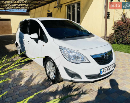 Опель Мерива 2013 в Харькове на Automoto.ua Белый Опель Мерива, объемом двигателя 1.69 л и пробегом 241 тыс. км за 6800 $, фото 44 на Automoto.ua