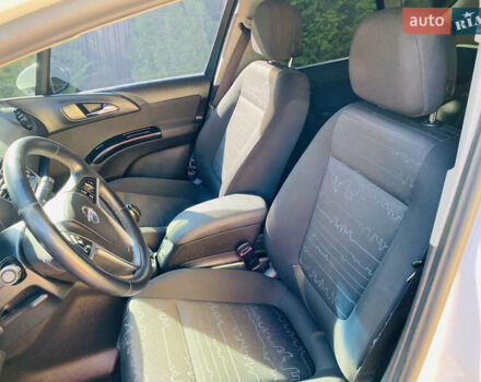 Опель Мерива 2013 в Харькове на Automoto.ua Белый Опель Мерива, объемом двигателя 1.69 л и пробегом 241 тыс. км за 6800 $, фото 39 на Automoto.ua