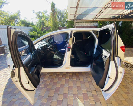 Опель Мерива 2013 в Харькове на Automoto.ua Белый Опель Мерива, объемом двигателя 1.69 л и пробегом 241 тыс. км за 6800 $, фото 30 на Automoto.ua