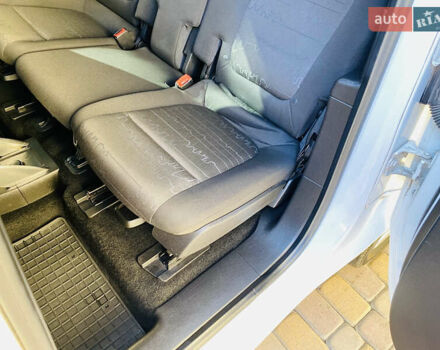 Опель Мерива 2013 в Харькове на Automoto.ua Белый Опель Мерива, объемом двигателя 1.69 л и пробегом 241 тыс. км за 6800 $, фото 12 на Automoto.ua