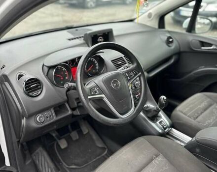 Опель Мерива 2014 в Буче на Automoto.ua Белый Опель Мерива, объемом двигателя 1.6 л и пробегом 189 тыс. км за 8999 $, фото 19 на Automoto.ua