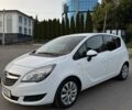Белый Опель Мерива, объемом двигателя 1.69 л и пробегом 203 тыс. км за 9000 $, фото 1 на Automoto.ua