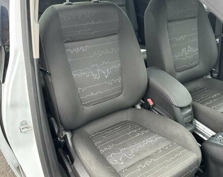 Опель Мерива 2014 в Буче на Automoto.ua Белый Опель Мерива, объемом двигателя 1.6 л и пробегом 189 тыс. км за 8999 $, фото 18 на Automoto.ua