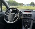 Белый Опель Мерива, объемом двигателя 1.6 л и пробегом 270 тыс. км за 8000 $, фото 6 на Automoto.ua
