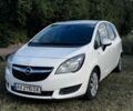 Белый Опель Мерива, объемом двигателя 1.6 л и пробегом 270 тыс. км за 8000 $, фото 1 на Automoto.ua