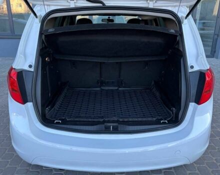 Белый Опель Мерива, объемом двигателя 1.6 л и пробегом 251 тыс. км за 7999 $, фото 15 на Automoto.ua