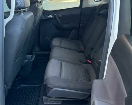 Белый Опель Мерива, объемом двигателя 1.6 л и пробегом 251 тыс. км за 7999 $, фото 8 на Automoto.ua