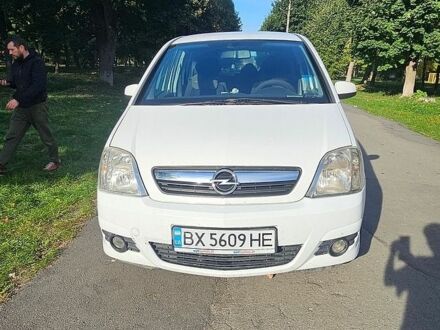 Білий Опель Меріва, об'ємом двигуна 1.4 л та пробігом 278 тис. км за 4200 $, фото 1 на Automoto.ua