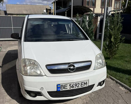 Білий Опель Меріва, об'ємом двигуна 1.69 л та пробігом 284 тис. км за 4500 $, фото 1 на Automoto.ua