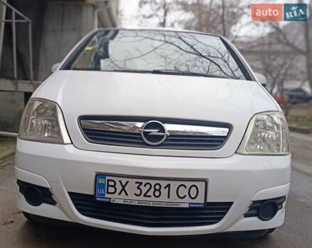 Белый Опель Мерива, объемом двигателя 1.3 л и пробегом 280 тыс. км за 5100 $, фото 1 на Automoto.ua