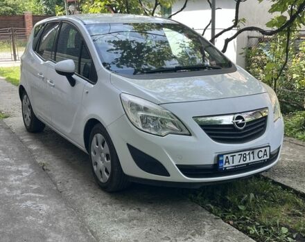 Белый Опель Мерива, объемом двигателя 1.2 л и пробегом 200 тыс. км за 5479 $, фото 1 на Automoto.ua