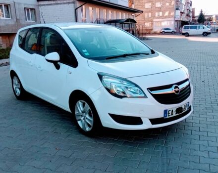 Белый Опель Мерива, объемом двигателя 1.6 л и пробегом 158 тыс. км за 8200 $, фото 1 на Automoto.ua