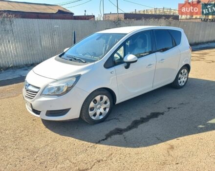 Білий Опель Меріва, об'ємом двигуна 1.6 л та пробігом 195 тис. км за 8000 $, фото 1 на Automoto.ua