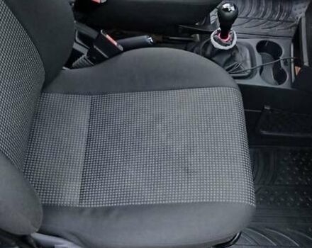 Бежевый Опель Мерива, объемом двигателя 1.6 л и пробегом 206 тыс. км за 4350 $, фото 39 на Automoto.ua