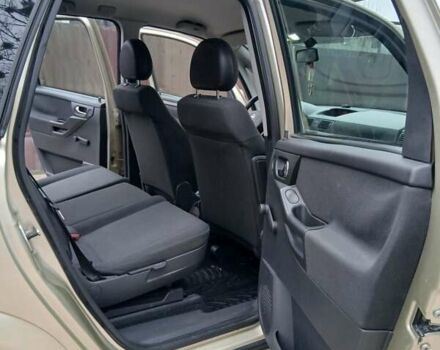 Бежевый Опель Мерива, объемом двигателя 1.6 л и пробегом 206 тыс. км за 4350 $, фото 20 на Automoto.ua