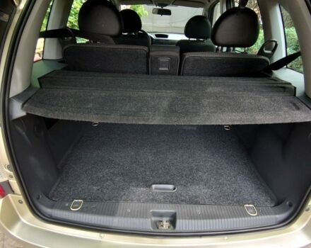 Бежевый Опель Мерива, объемом двигателя 1.6 л и пробегом 275 тыс. км за 4500 $, фото 3 на Automoto.ua