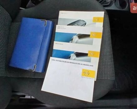 Бежевый Опель Мерива, объемом двигателя 1.6 л и пробегом 206 тыс. км за 4350 $, фото 43 на Automoto.ua