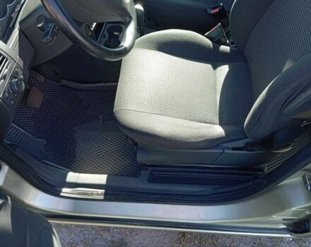 Бежевый Опель Мерива, объемом двигателя 1.6 л и пробегом 146 тыс. км за 4750 $, фото 11 на Automoto.ua