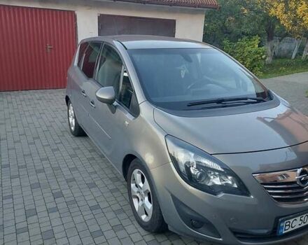 Бежевый Опель Мерива, объемом двигателя 1.69 л и пробегом 247 тыс. км за 7900 $, фото 7 на Automoto.ua