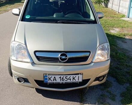 Бежевий Опель Меріва, об'ємом двигуна 1.6 л та пробігом 146 тис. км за 5000 $, фото 1 на Automoto.ua