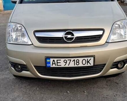 Бежевый Опель Мерива, объемом двигателя 1.6 л и пробегом 189 тыс. км за 5000 $, фото 1 на Automoto.ua