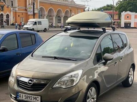 Опель Меріва 2011 у Чернігові на Automoto.ua Бежевий Опель Меріва, об'ємом двигуна 1.36 л та пробігом 220 тис. км за 5100 $, фото 1 на Automoto.ua