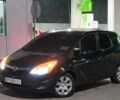Черный Опель Мерива, объемом двигателя 1.7 л и пробегом 299 тыс. км за 5200 $, фото 1 на Automoto.ua
