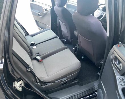 Черный Опель Мерива, объемом двигателя 1.8 л и пробегом 260 тыс. км за 5800 $, фото 15 на Automoto.ua