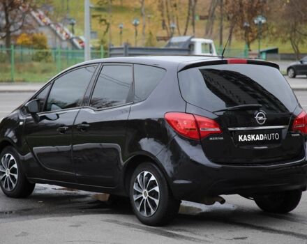 Черный Опель Мерива, объемом двигателя 1.4 л и пробегом 233 тыс. км за 5600 $, фото 3 на Automoto.ua