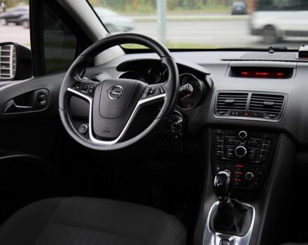 Черный Опель Мерива, объемом двигателя 1.4 л и пробегом 233 тыс. км за 5600 $, фото 10 на Automoto.ua