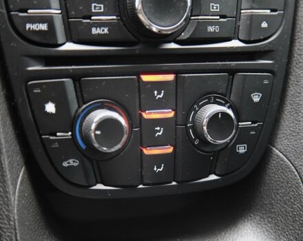 Черный Опель Мерива, объемом двигателя 1.4 л и пробегом 233 тыс. км за 5600 $, фото 18 на Automoto.ua