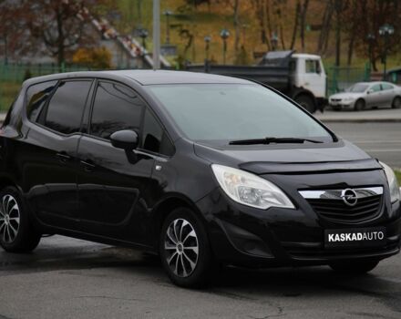Черный Опель Мерива, объемом двигателя 1.4 л и пробегом 233 тыс. км за 5600 $, фото 2 на Automoto.ua