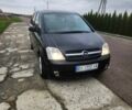 Чорний Опель Меріва, об'ємом двигуна 1.6 л та пробігом 300 тис. км за 2003 $, фото 1 на Automoto.ua