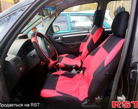 Чорний Опель Меріва, об'ємом двигуна 1.6 л та пробігом 295 тис. км за 3500 $, фото 1 на Automoto.ua