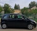 Черный Опель Мерива, объемом двигателя 1.7 л и пробегом 370 тыс. км за 3600 $, фото 3 на Automoto.ua