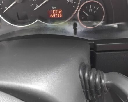 Чорний Опель Меріва, об'ємом двигуна 1.6 л та пробігом 172 тис. км за 4000 $, фото 6 на Automoto.ua