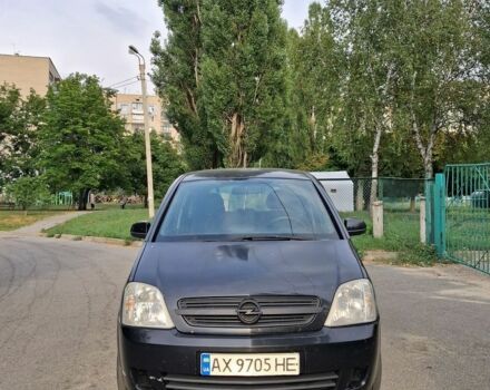 Черный Опель Мерива, объемом двигателя 1.7 л и пробегом 370 тыс. км за 3600 $, фото 1 на Automoto.ua