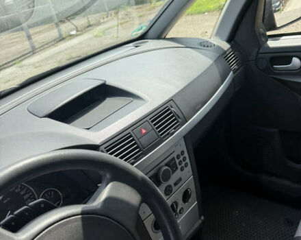 Черный Опель Мерива, объемом двигателя 1.6 л и пробегом 157 тыс. км за 3600 $, фото 7 на Automoto.ua