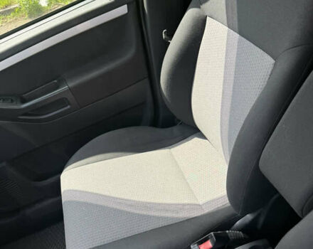 Черный Опель Мерива, объемом двигателя 1.6 л и пробегом 157 тыс. км за 3600 $, фото 8 на Automoto.ua