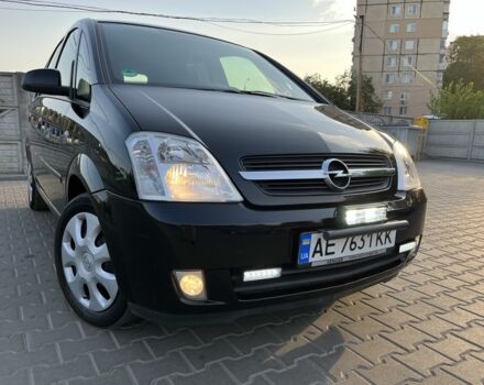 Черный Опель Мерива, объемом двигателя 1.6 л и пробегом 207 тыс. км за 4199 $, фото 23 на Automoto.ua