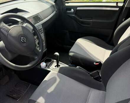 Черный Опель Мерива, объемом двигателя 1.6 л и пробегом 157 тыс. км за 3600 $, фото 17 на Automoto.ua