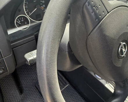 Черный Опель Мерива, объемом двигателя 1.6 л и пробегом 157 тыс. км за 3600 $, фото 12 на Automoto.ua