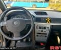 Черный Опель Мерива, объемом двигателя 1.7 л и пробегом 270 тыс. км за 3400 $, фото 9 на Automoto.ua