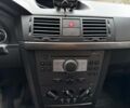 Черный Опель Мерива, объемом двигателя 1.6 л и пробегом 262 тыс. км за 4740 $, фото 28 на Automoto.ua